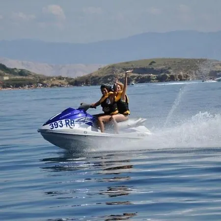 Gostinjska kuća In With Terrace, Air Conditioning, Wifi 3719-3 *