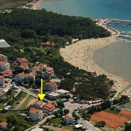 In With Terrace, Air Conditioning, Wifi 3719-3 Gostinjska kuća