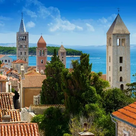 In With Terrace, Air Conditioning, Wifi 3719-3 * Lopar